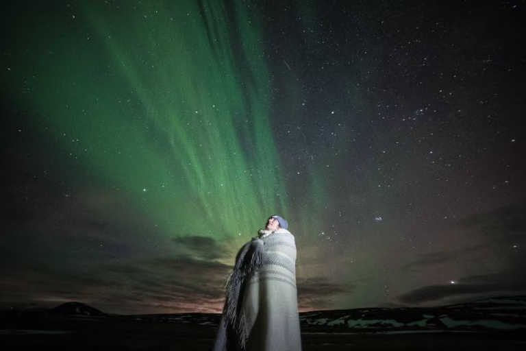 Izland-kisbuszos-sarki-feny-tura-05