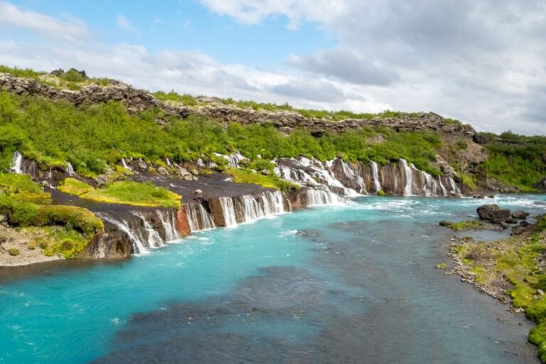 izland-hraunfossar-01