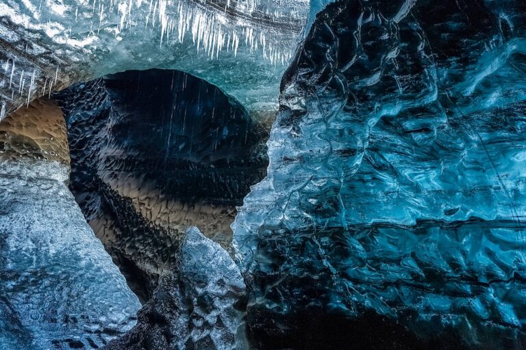 Katla Ice Cave - 03-2018-10