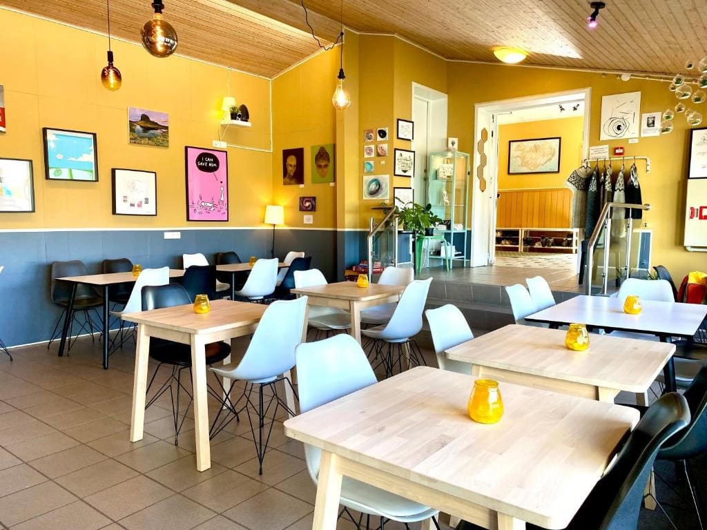 The Paradise Cave Hostel