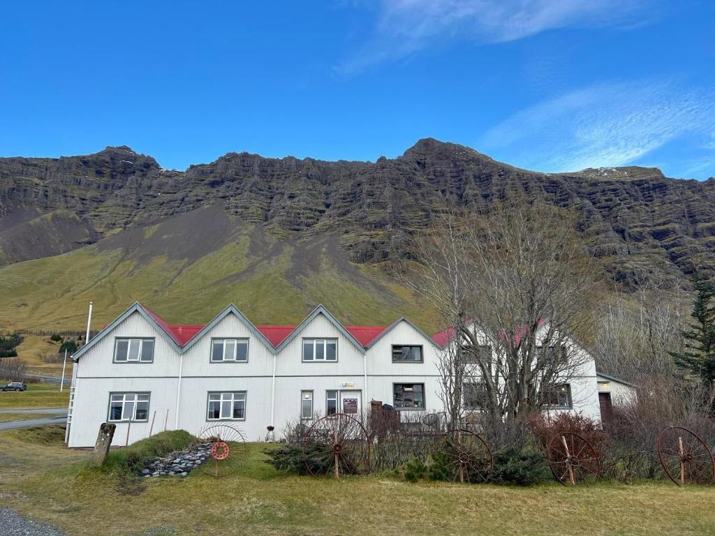 Skyrhúsið Hostel